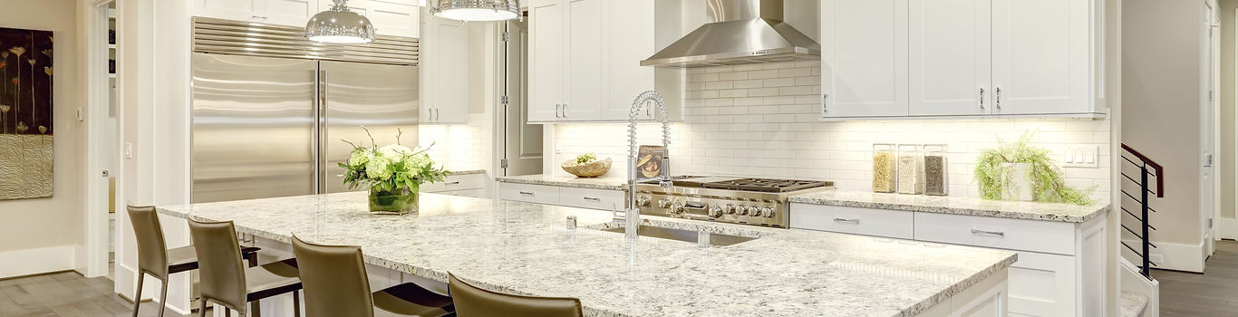 white-kitchen-dim-lighting.jpeg